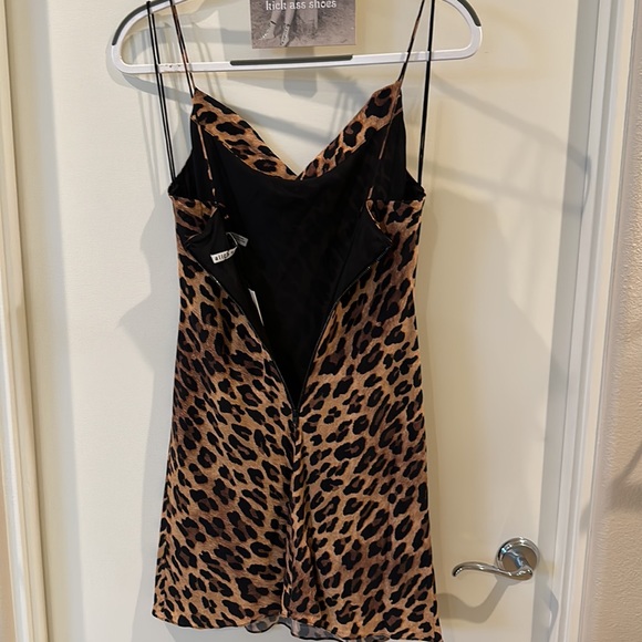 BETTER THAN THE LITTLE BLACK DRESS Alice & Olivia Leopard Dress, Size 2. NWOT - Picture 6 of 11